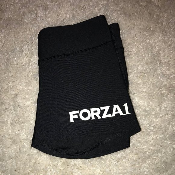 Spandex - Picture 2 of 3